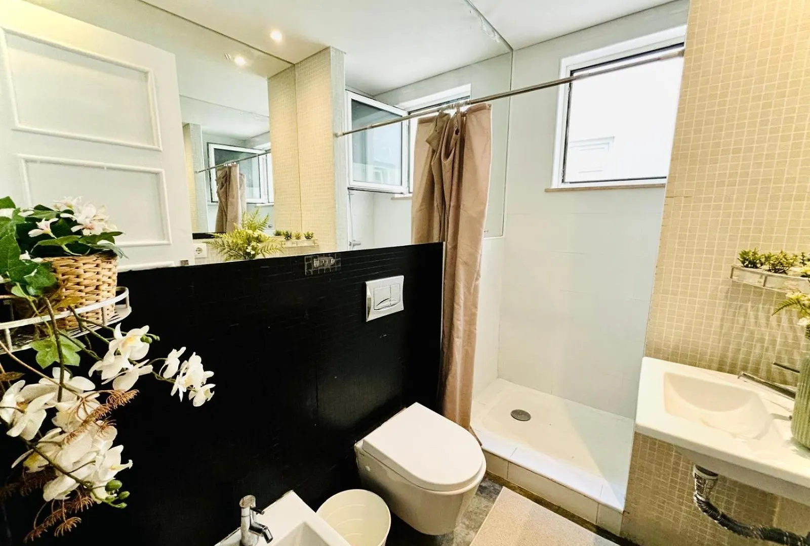 Luxury Lisbon City Centre Rooms Hostel
